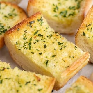 Garlic Bread Half